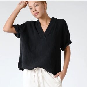 XIRENA Avery top black